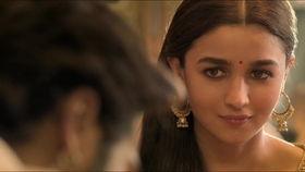 kalank在线观看,穿越时代的爱情与复仇传奇 第3张 kalank在线观看,穿越时代的爱情与复仇传奇 第3张